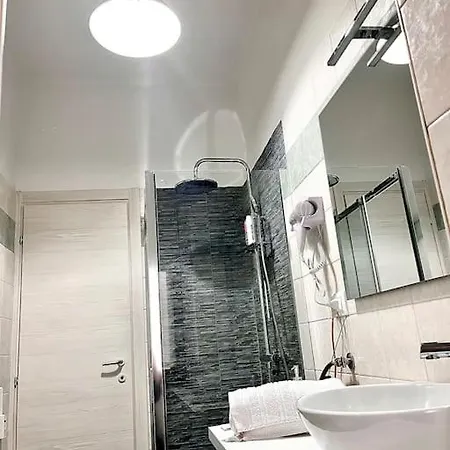 Loft Deluxe Metro Bengasi Apartamento Turim Exterior foto